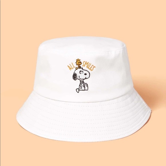 Accessories | Snoopy Bucket Hat | Poshmark